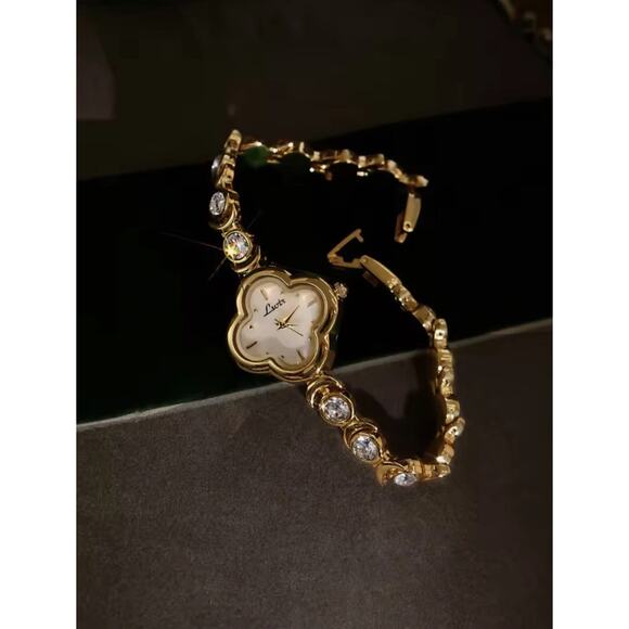 Gold Four Clover Shaped Women’s Elegant Dainty Watch Luxury Bracelet main image 4